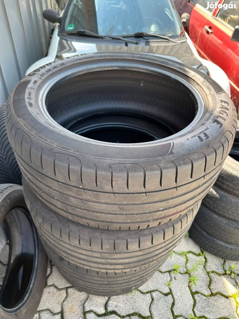 245/50ZR18 100Y Goodyear nyári gumi garnitúra [4db] peremvédővel